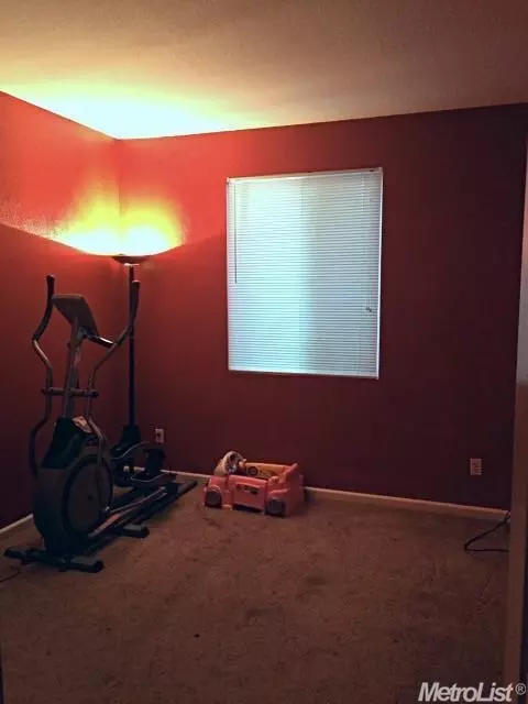 1820 Estrellita Ct, Modesto, CA 95358 photo 8