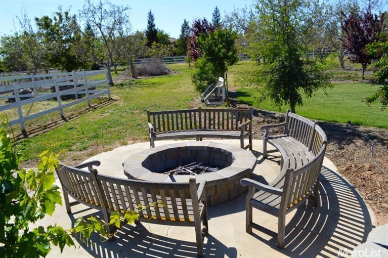 23697 Griffith Gate Ln, Acampo, CA 95220 photo 23