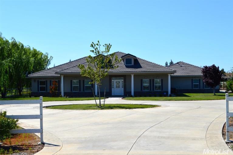 23697 Griffith Gate Ln, Acampo, CA 95220 photo 2