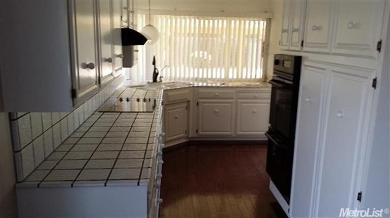 1132 Junewood Ct, Lodi, CA 95242 photo 9