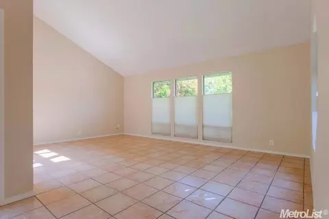 2113 Rachel Way, Carmichael, CA 95608 photo 4
