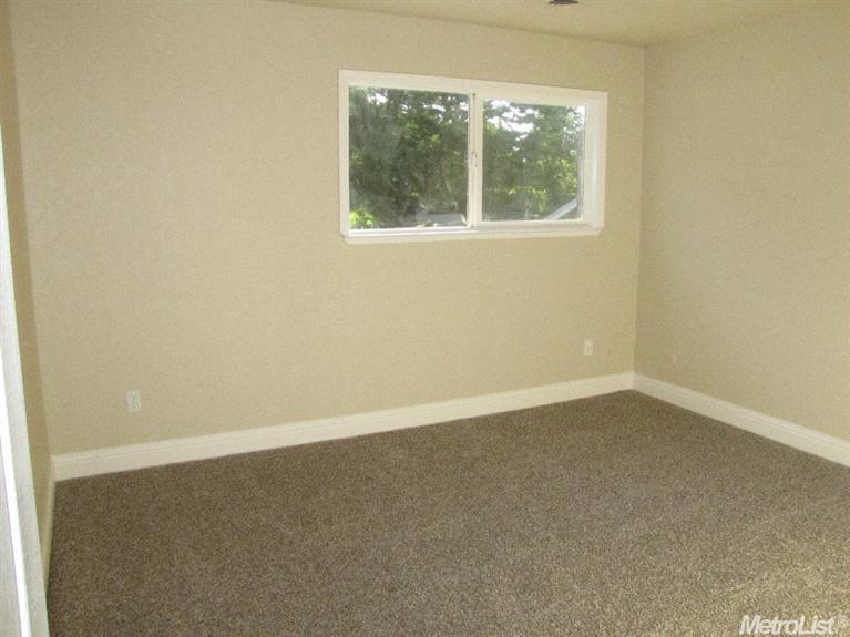 3500 Northampton Ln, Modesto, CA 95356 photo 17