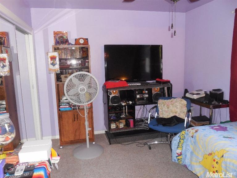 905 Middlecoff Ave, Modesto, CA 95351 photo 7