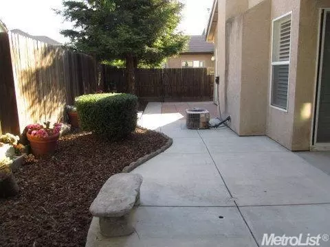 1539 Whispering Wind Dr, Tracy, CA 95377 photo 16