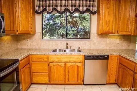 2492 Cascade Trl, Cool, CA 95614 photo 8