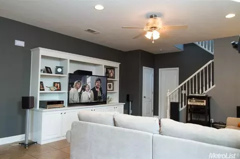 2236 La Force Dr, Modesto, CA 95355 photo 7