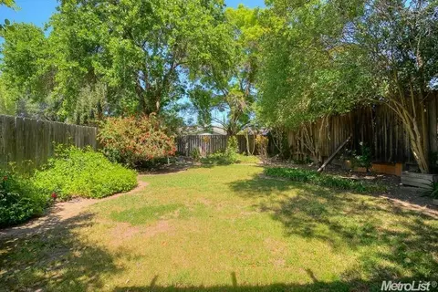 5117 Gibbons Dr, Carmichael, CA 95608 photo 13