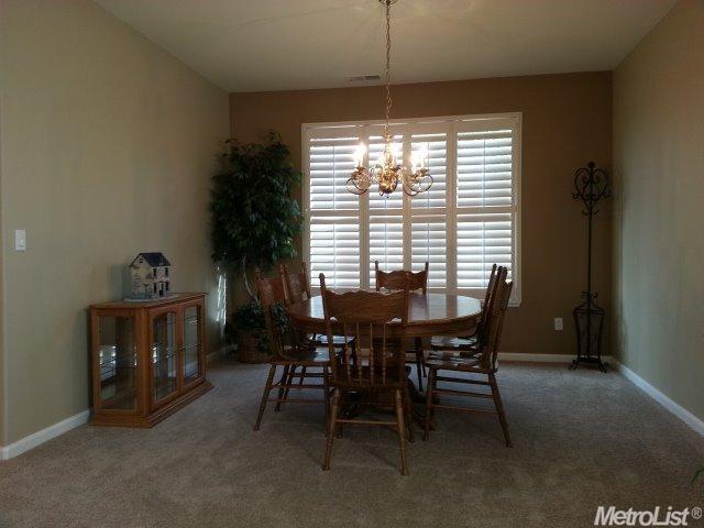 526 Glenbriar Cir, Tracy, CA 95377 photo 17