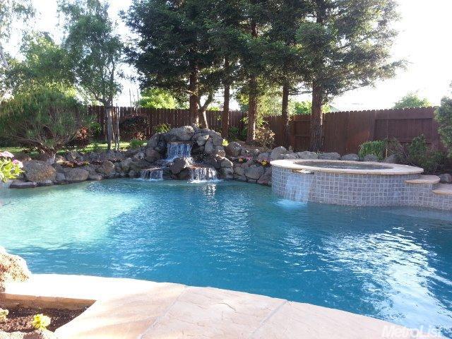526 Glenbriar Cir, Tracy, CA 95377 photo 3