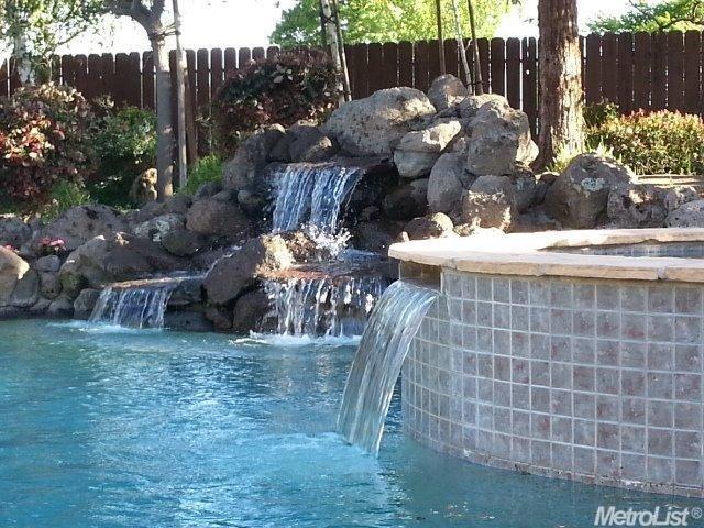 526 Glenbriar Cir, Tracy, CA 95377 photo 2