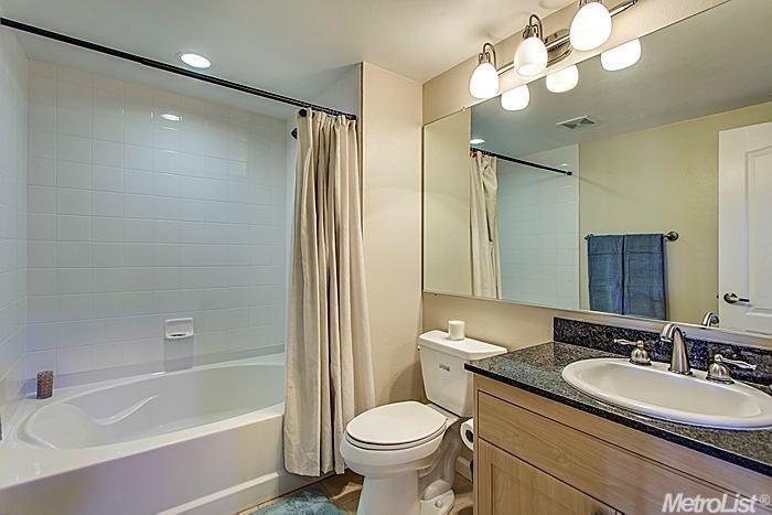 1818 Moore Blvd #246, Davis, CA 95618 photo 19