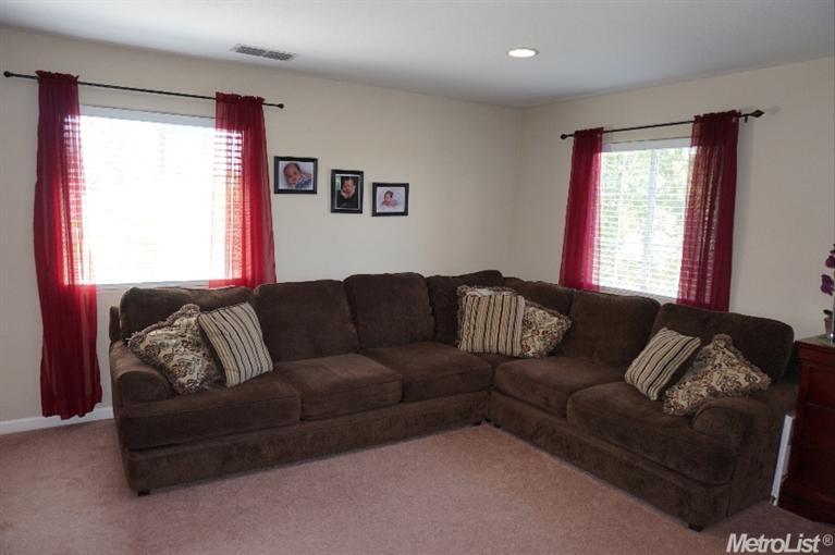 4413 Pittsfield Way, Mather, CA 95655 photo 9