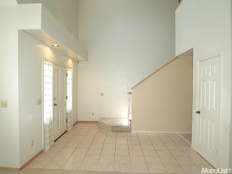 1220 Glenbrook Way, Modesto, CA 95355 photo 2