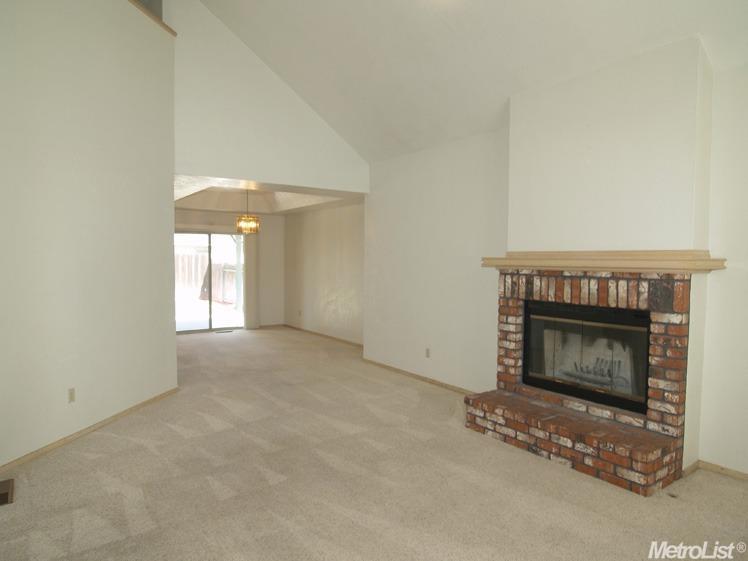 1220 Glenbrook Way, Modesto, CA 95355 photo 4