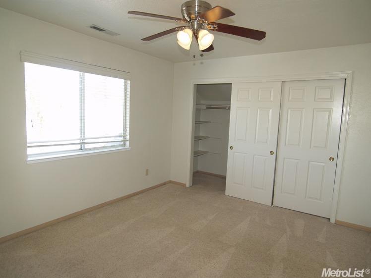 1220 Glenbrook Way, Modesto, CA 95355 photo 17