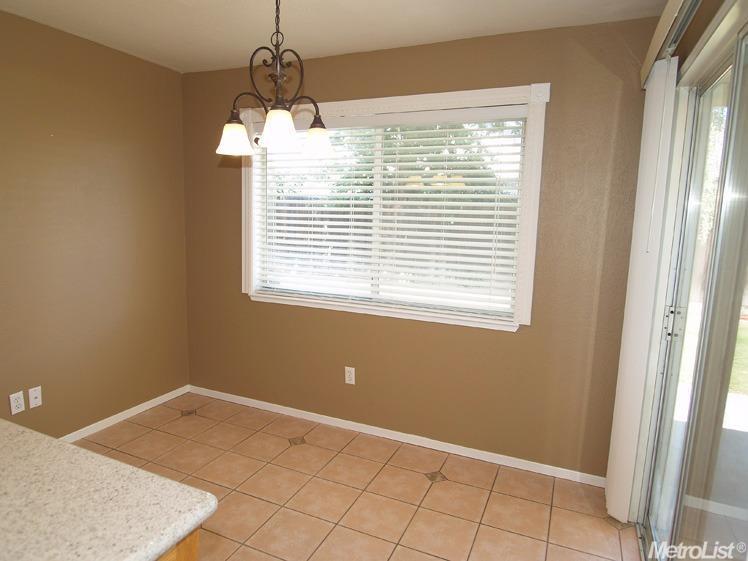 1220 Glenbrook Way, Modesto, CA 95355 photo 9