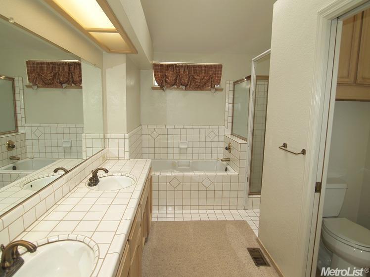 1220 Glenbrook Way, Modesto, CA 95355 photo 13