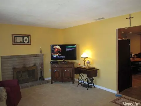 650 Argonaut St, Manteca, CA 95336 photo 8
