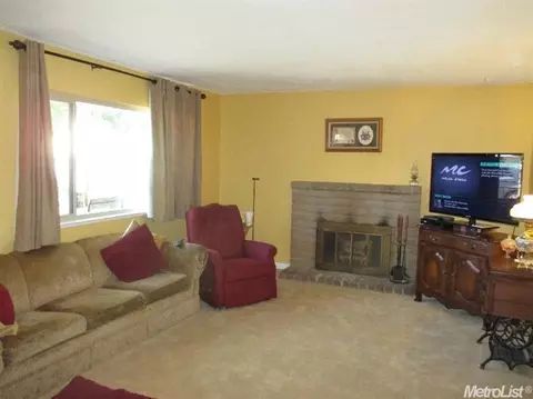 650 Argonaut St, Manteca, CA 95336 photo 7