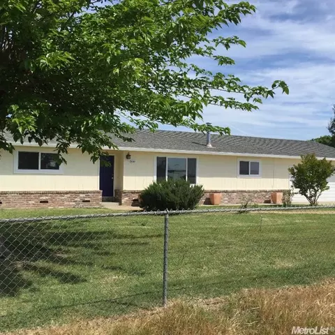10221 Spring St, Galt, CA 95632 photo 1