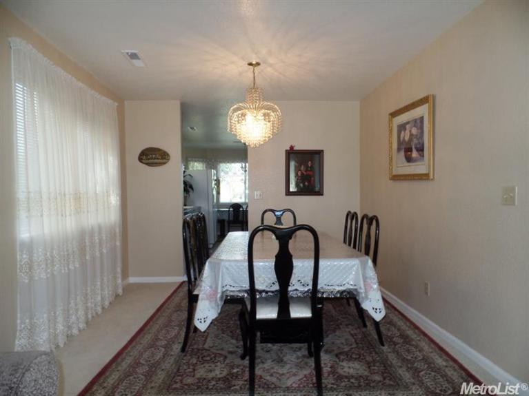 347 Castile Ln, Turlock, CA 95382 photo 5