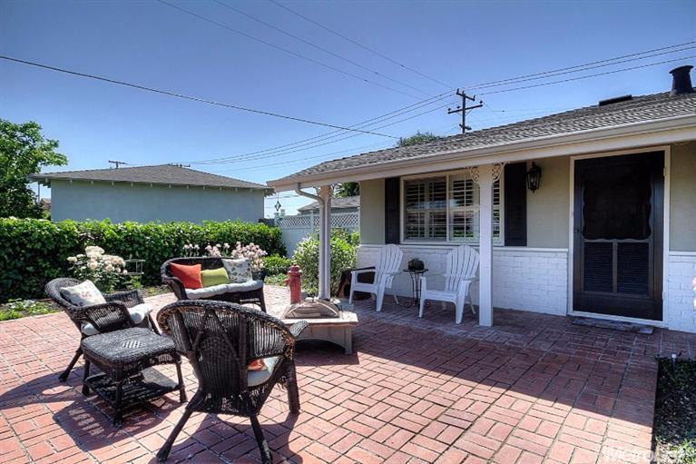 1140 W 12th St, Tracy, CA 95376 photo 2