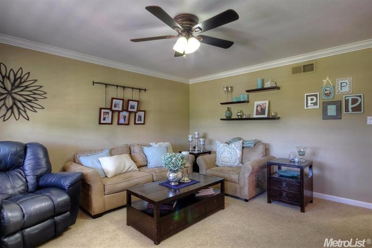 1140 W 12th St, Tracy, CA 95376 photo 3