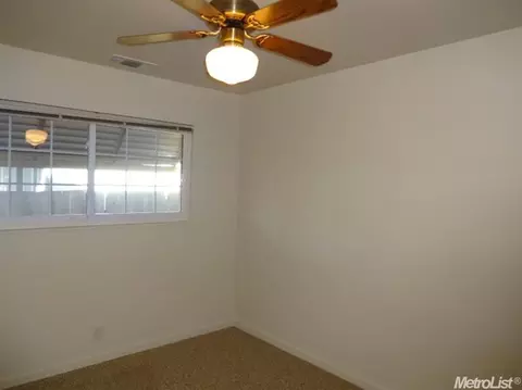 1918 Jackson St, Lodi, CA 95242 photo 8