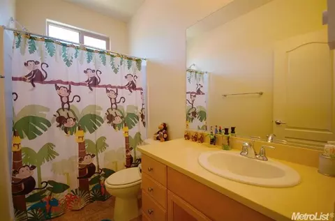 1128 Camogli Ct, Manteca, CA 95337 photo 11