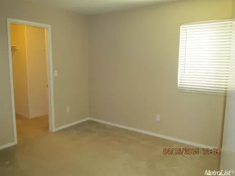 1201 Cliff Swallow Dr, Patterson, CA 95363 photo 9