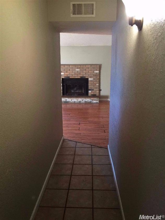 905 Cadillac Dr, Modesto, CA 95351 photo 9
