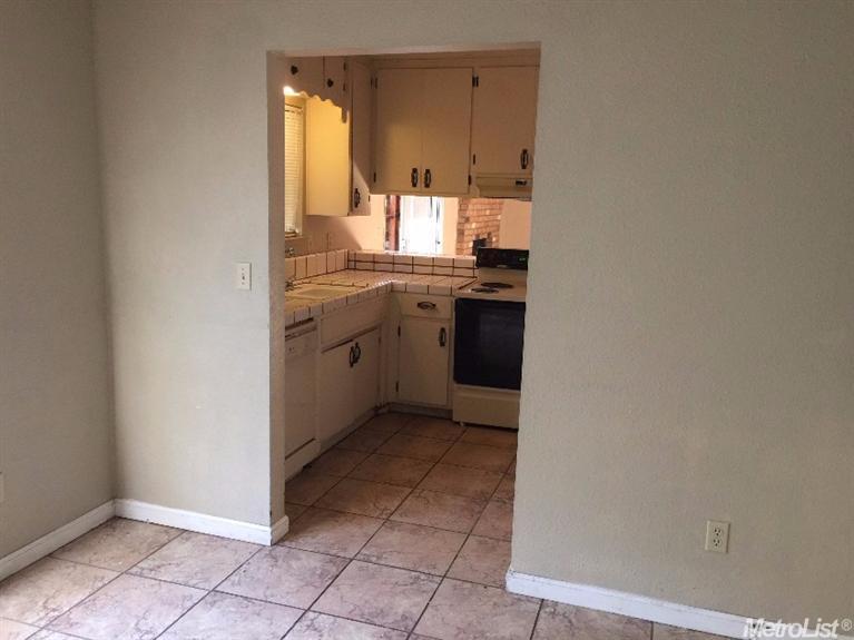 905 Cadillac Dr, Modesto, CA 95351 photo 12