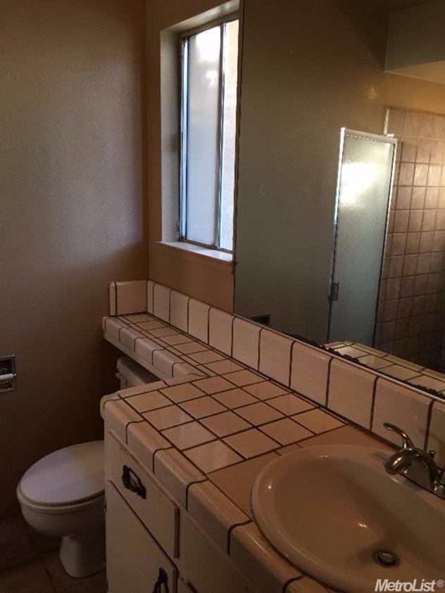 905 Cadillac Dr, Modesto, CA 95351 photo 22
