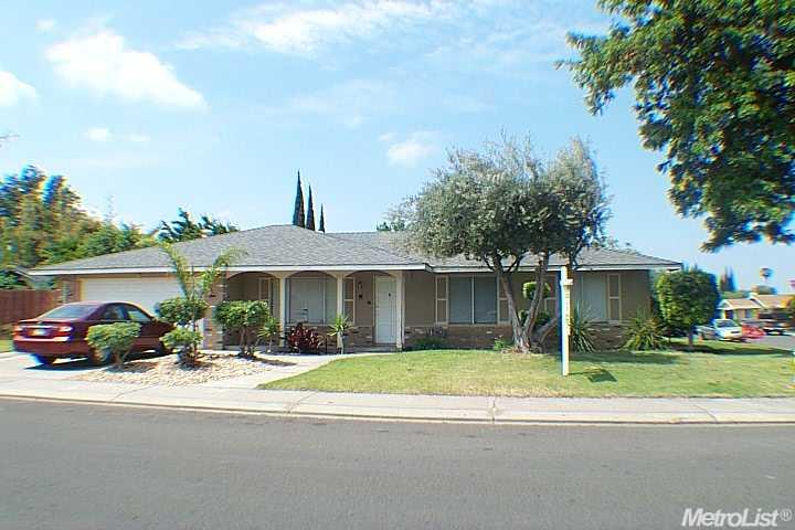 905 Cadillac Dr, Modesto, CA 95351 photo 1