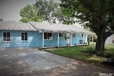 6536 Miles Ln, Carmichael, CA 95608 photo 2