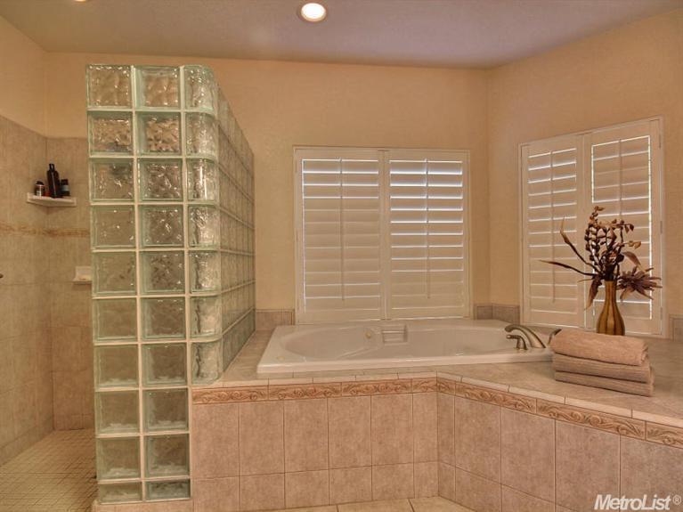 601 Atherton, Modesto, CA 95356 photo 20