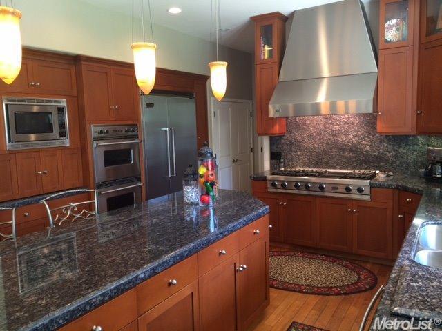 942 Cologne Ct, Lodi, CA 95242 photo 4