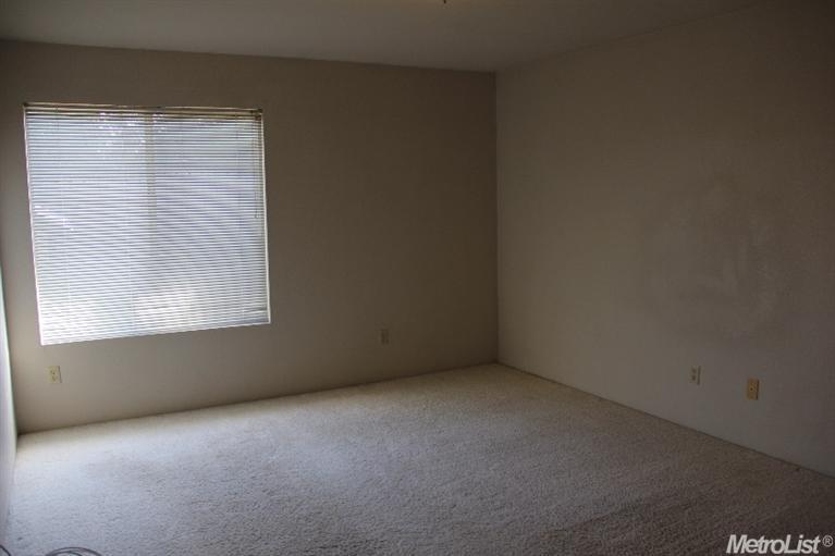 3532 Hallsboro Ct, Modesto, CA 95357 photo 8