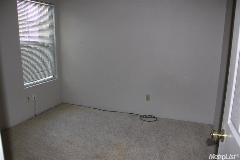 3532 Hallsboro Ct, Modesto, CA 95357 photo 10