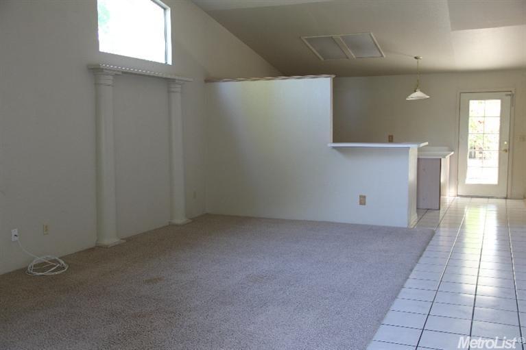 3532 Hallsboro Ct, Modesto, CA 95357 photo 2