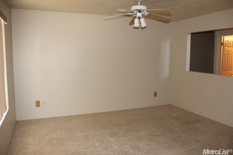 3532 Hallsboro Ct, Modesto, CA 95357 photo 7