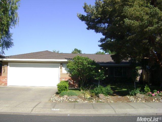 300 Rutledge Dr, Lodi, CA 95242 photo 1