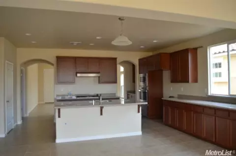 522 Pecan Dr, Ripon, CA 95366 photo 6