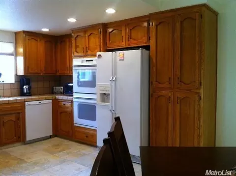 1667 Picadilly Way, Manteca, CA 95336 photo 8