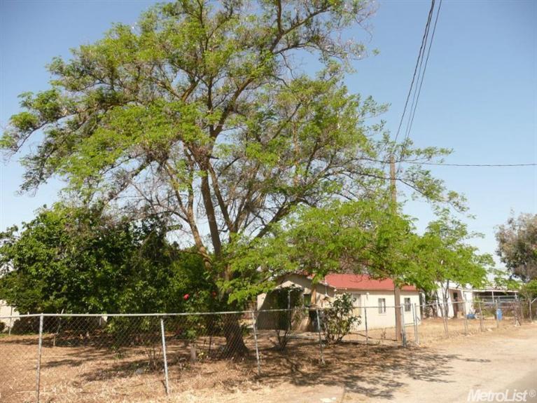 1901 Kenneth St, Modesto, CA 95351 photo 6