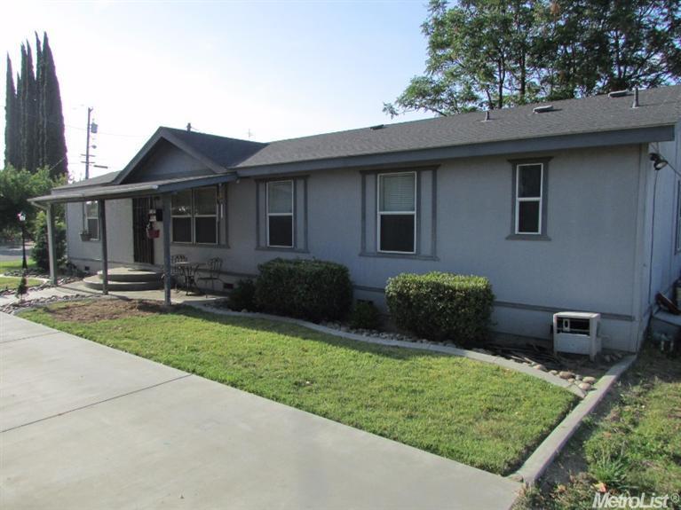 2306 5th St, Ceres, CA 95307 photo 1