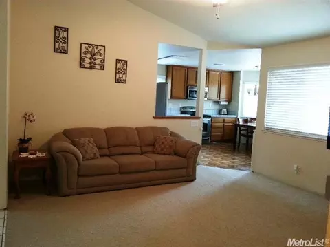 3920 Rollins Way, Antelope, CA 95843 photo 5