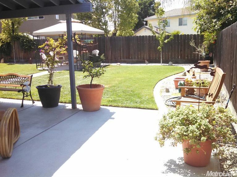 873 Rolling Oak Ct, Modesto, CA 95351 photo 21