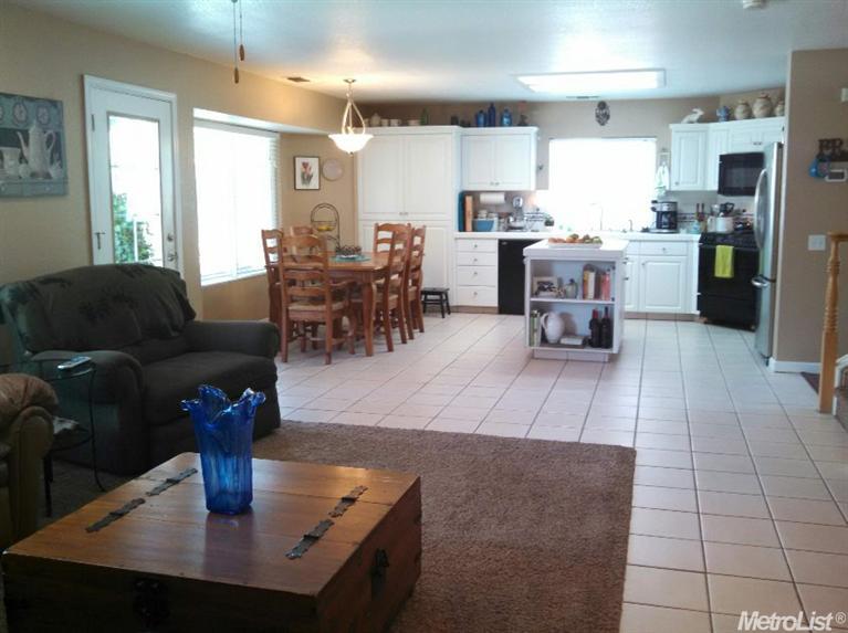 873 Rolling Oak Ct, Modesto, CA 95351 photo 6