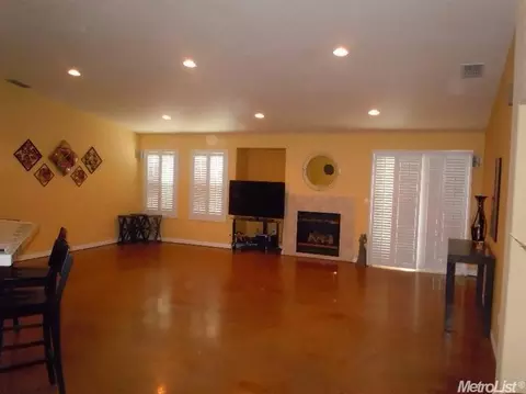 4335 Norwalk Cir, Mather, CA 95655 photo 6